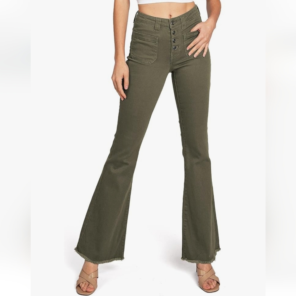 NWT Celebrity Pink Mid Rise Flared Bell Bottom Boot Cut Jeans, Size 11